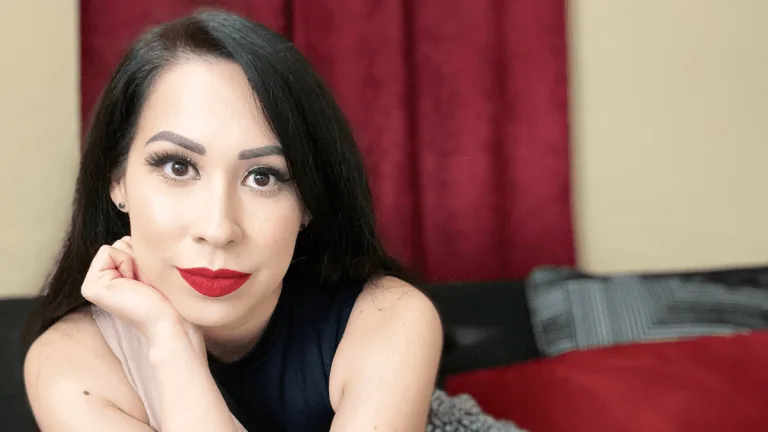 Cara Memilih Makeup yang Sesuai dengan Jenis Kulit Cara Memilih Makeup Sesuai dengan Jenis Kulit