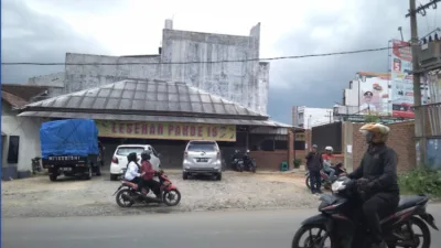 Lesehan Pakde 19