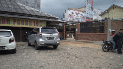 Lesehan Pakde 19