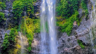 Air Terjun Curug Lawe Benowo Kalisidi